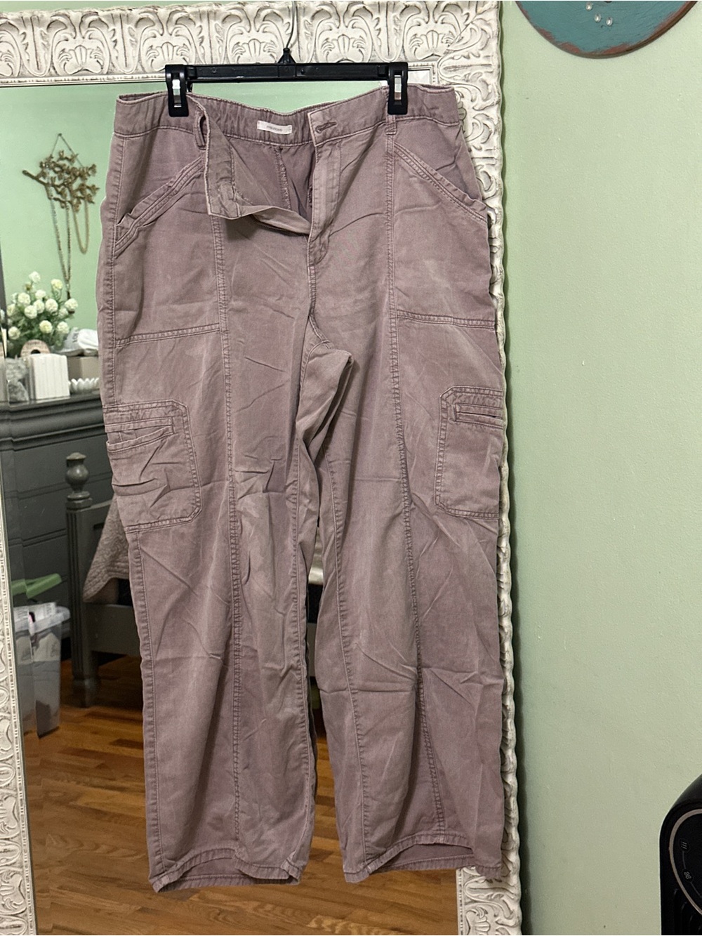 Maurice’s Cargo Pants in Mauve | Women’s 16